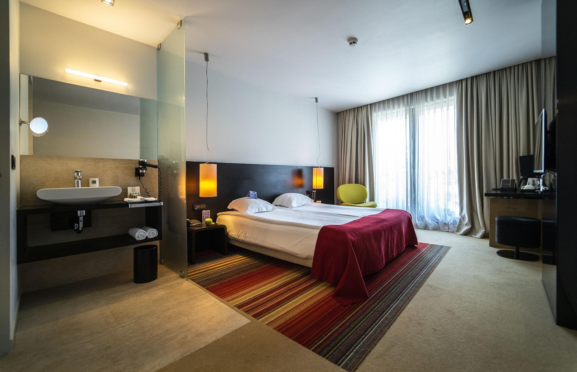 Modus Hotel Varna Exteriör bild