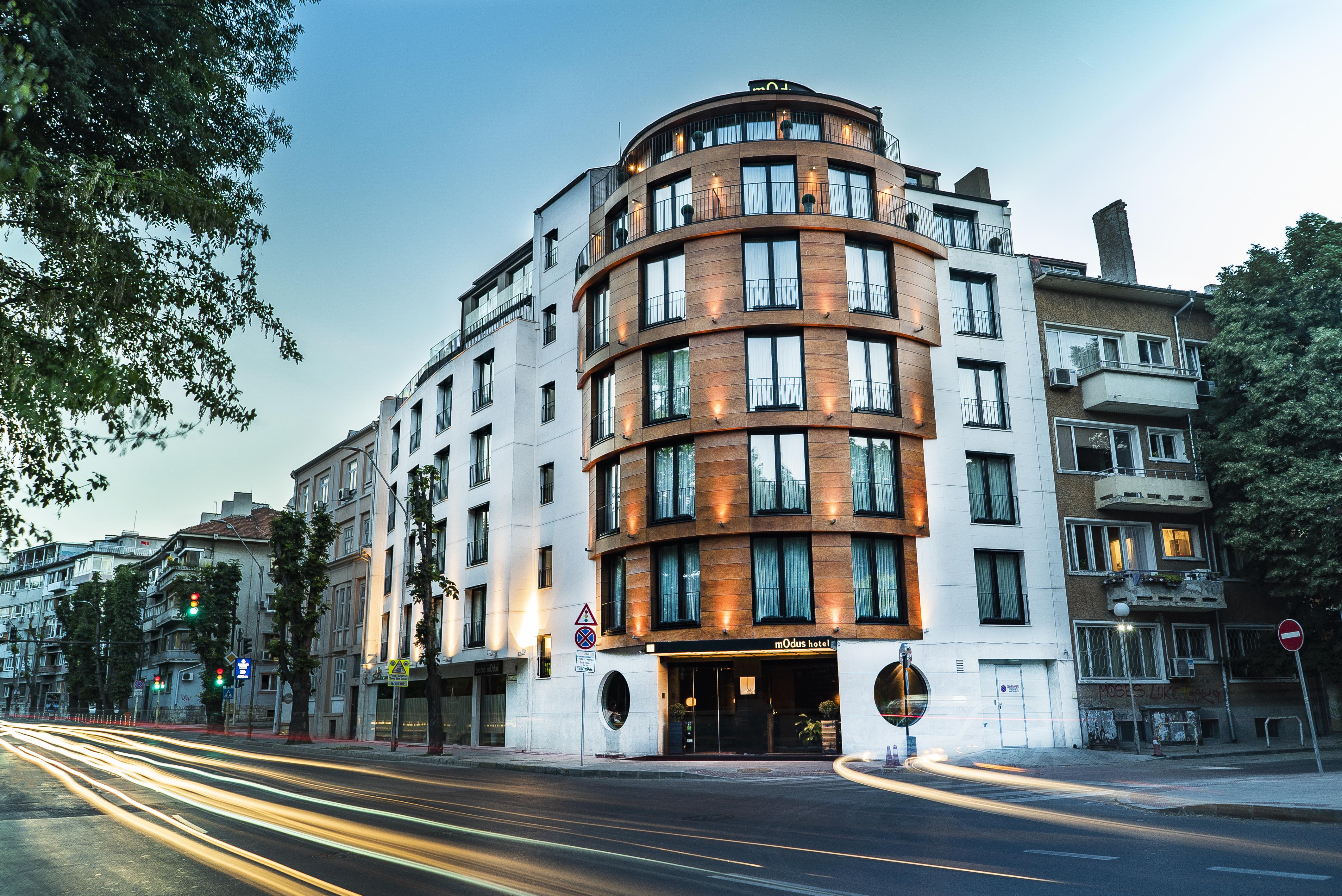 Modus Hotel Varna Exteriör bild
